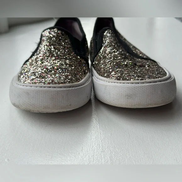 Cat & Jack Silver Glitter Slip On Sneaker size 2 - Picture 6 of 8
